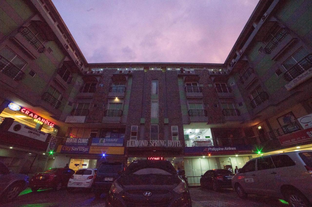 红门酒店@巴利巴戈天使城 安吉利斯 外观 照片